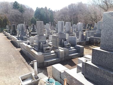 八王子道玄霊園　御影石が美しい墓石